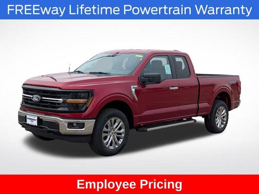 Ruby Red Metallic Tinted Clearcoat 2026 Ford F-150 XLT