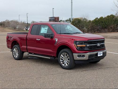 Ruby Red Metallic Tinted Clearcoat 2026 Ford F-150 XLT
