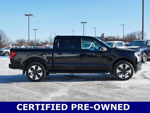 2022 Ford F-150 Lightning Platinum