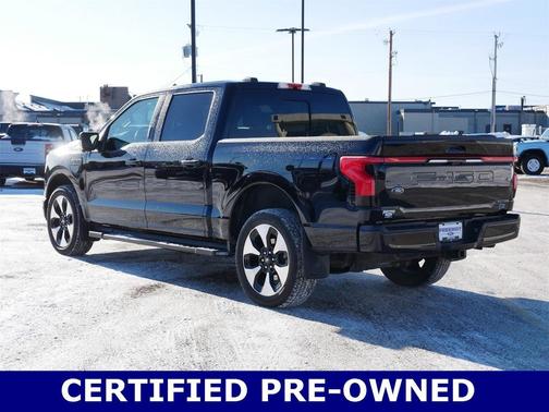 2022 Ford F-150 Lightning Platinum