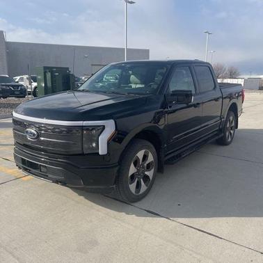 2022 Ford F-150 Lightning Platinum