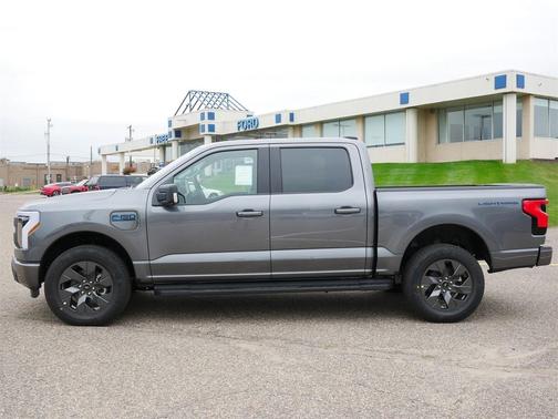 2025 Ford F-150 Lightning Flash