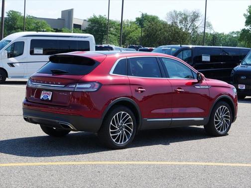 2019 Lincoln Nautilus Reserve