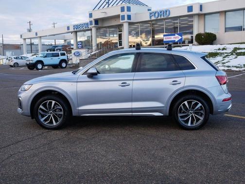 2023 Audi Q5 45 S line Premium Plus