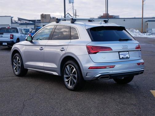 2023 Audi Q5 45 S line Premium Plus