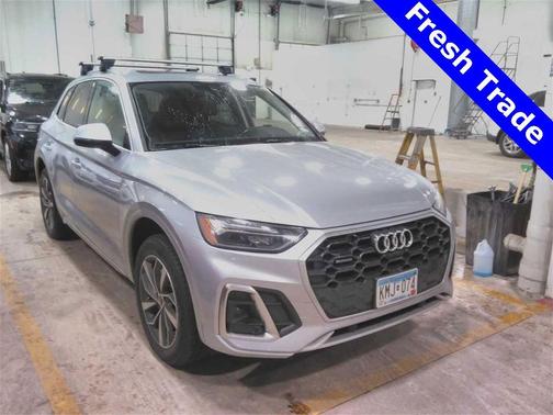 2023 Audi Q5 45 S line Premium Plus