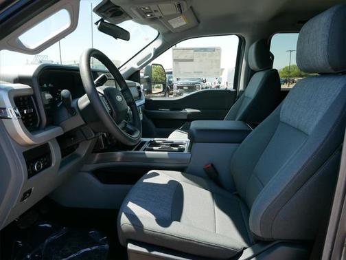 2025 Ford F-350 XLT