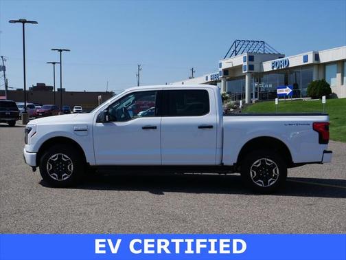 2023 Ford F-150 Lightning XLT