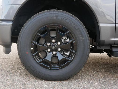 2025 Ford F-150 Lightning XLT