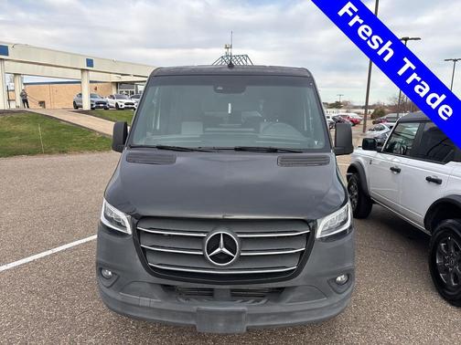 2021 Mercedes-Benz Sprinter 2500 Standard Roof