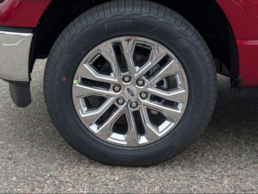 Ruby Red Metallic Tinted Clearcoat 2026 Ford F-150 XLT