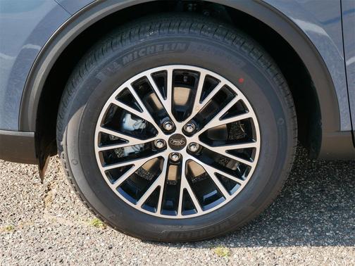 2025 Ford Escape PHEV SE