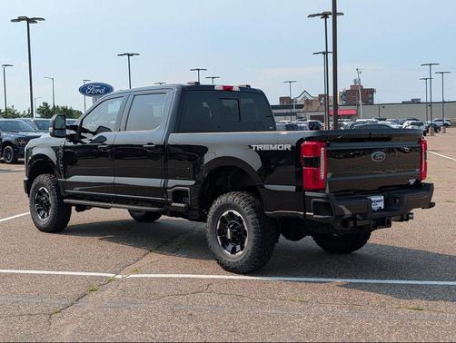Agate Black Metallic 2026 Ford F-250 Lariat