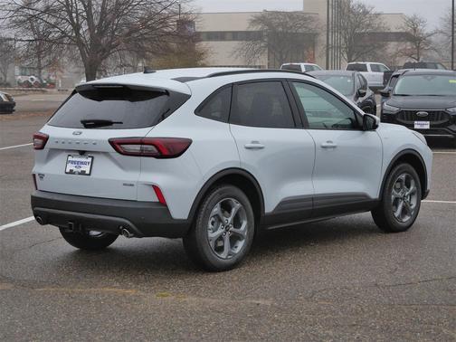 2026 Ford Escape ST-Line Select