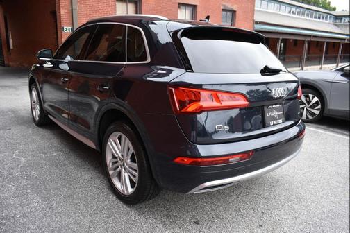 2020 Audi Q5 45 Premium Plus