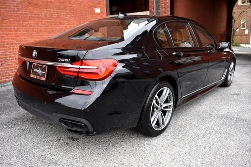 2018 BMW 750 i xDrive