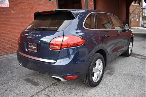 2014 Porsche Cayenne Cayenne