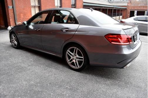 2016 Mercedes-Benz E-Class 4MATIC