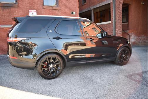 2017 Land Rover Discovery HSE