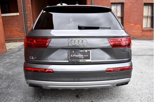 2019 Audi Q7 55 Premium Plus