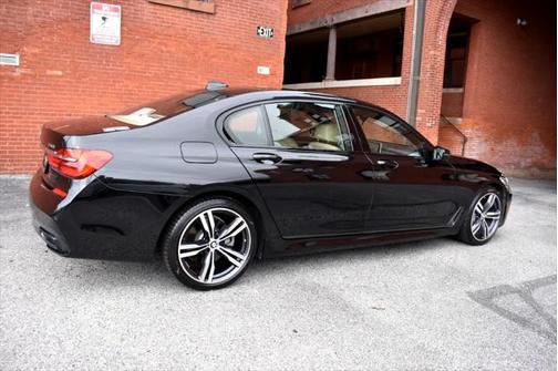 2019 BMW 750 I