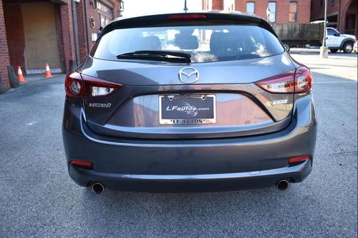 2018 Mazda Mazda3 Touring