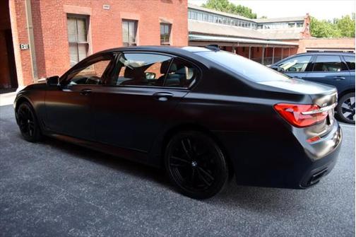 2018 BMW 750 i xDrive