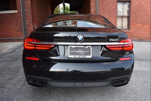 2019 BMW 750 I