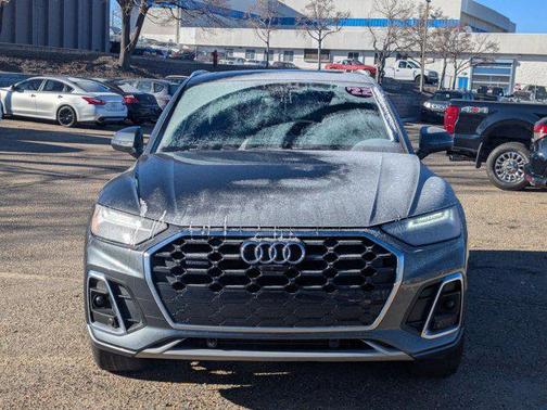 2022 Audi Q5 45 S line Premium Plus