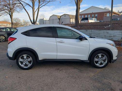 2016 Honda HR-V EX-L w/Navigation