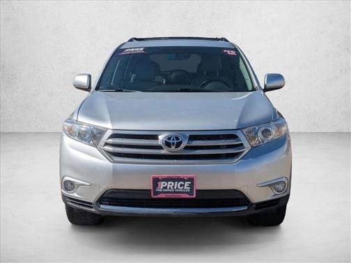 2012 Toyota Highlander SE
