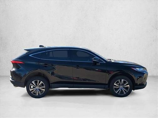 2022 Toyota Venza LE