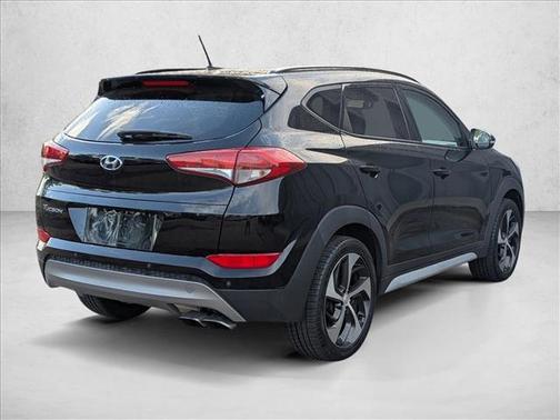 Black Noir Pearl 2017 Hyundai TUCSON Value