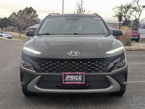 2022 Hyundai KONA SEL