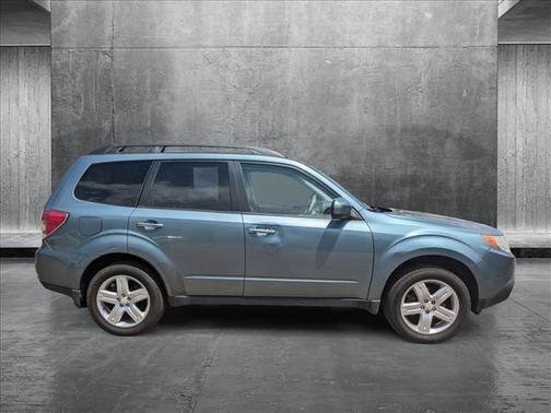 2010 Subaru Forester 2.5 X Premium