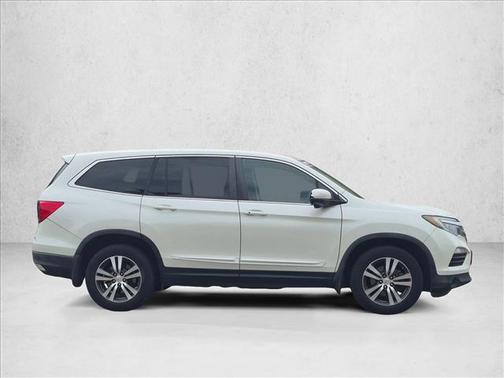 White Diamond Pearl 2016 Honda Pilot EX-L