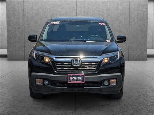 Photo 2 of 25 of 2019 Honda Ridgeline Sport