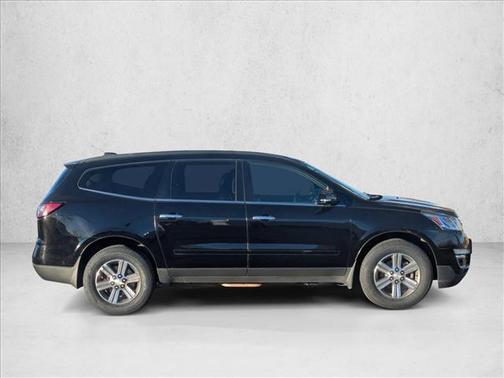 2017 Chevrolet Traverse 2LT