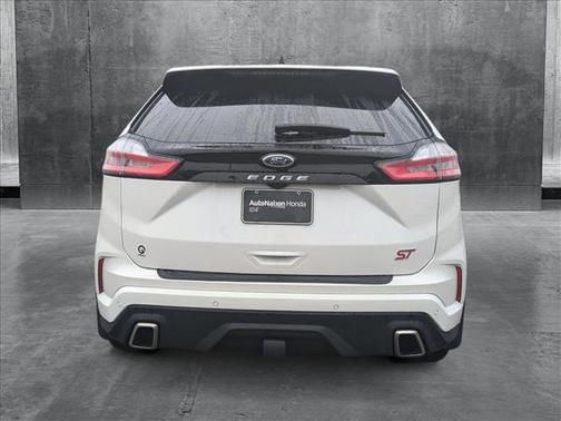 2023 Ford Edge ST