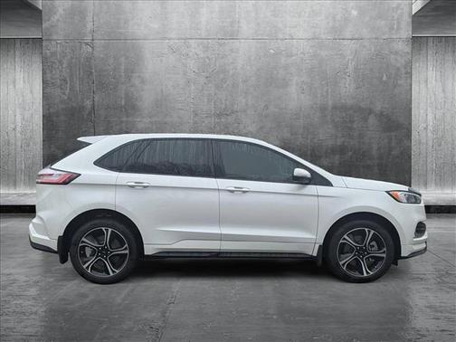 2023 Ford Edge ST