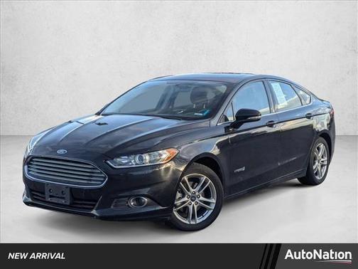 2016 Ford Fusion Hybrid SE