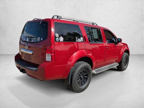 2011 Nissan Pathfinder SV