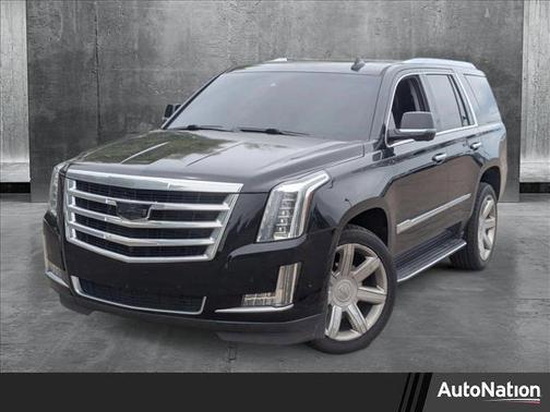 2018 Cadillac Escalade Luxury