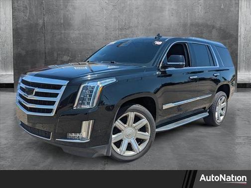 2018 Cadillac Escalade Luxury