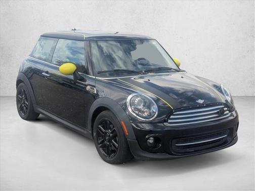 2013 MINI Hardtop Cooper