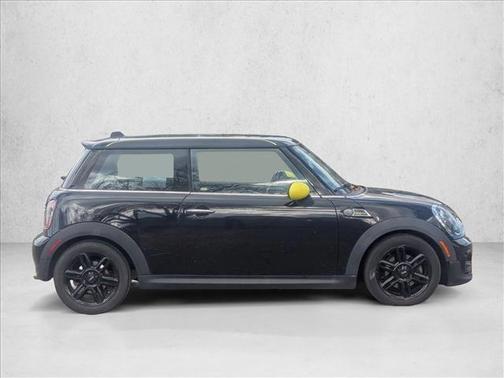 2013 MINI Hardtop Cooper