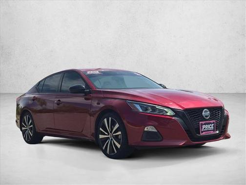Scarlet Ember Tintcoat 2022 Nissan Altima SR FWD