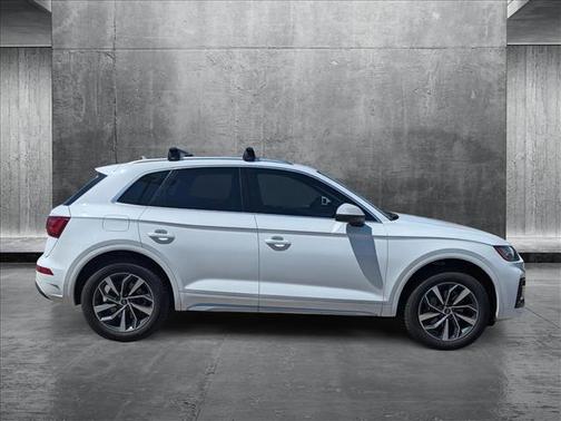 2021 Audi Q5 45 Premium Plus