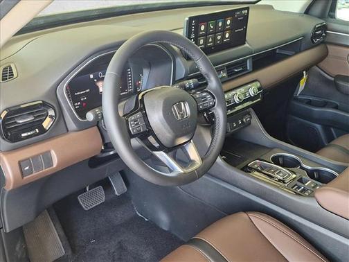 Modern Steel Metallic 2026 Honda Pilot Touring 8-Passenger