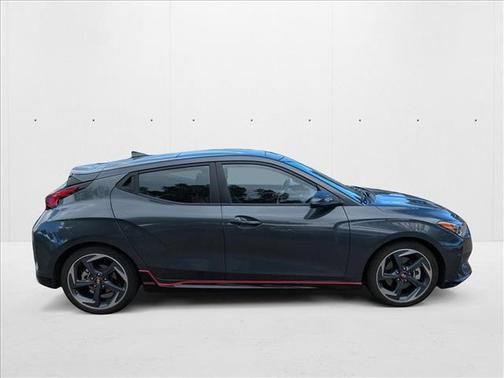 2020 Hyundai Veloster Base